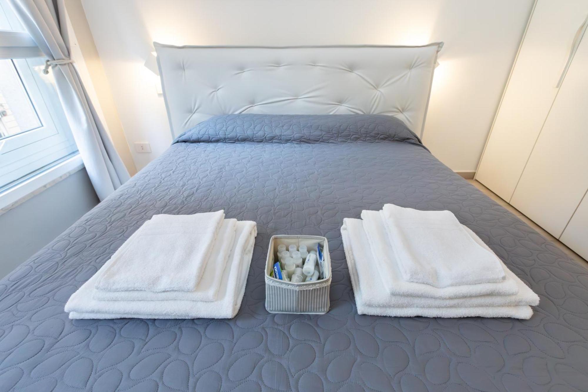 Magnoliaapartments - 16 Meravigli Duomo Milánó Kültér fotó